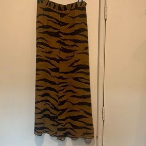 Tiger print pants size M.